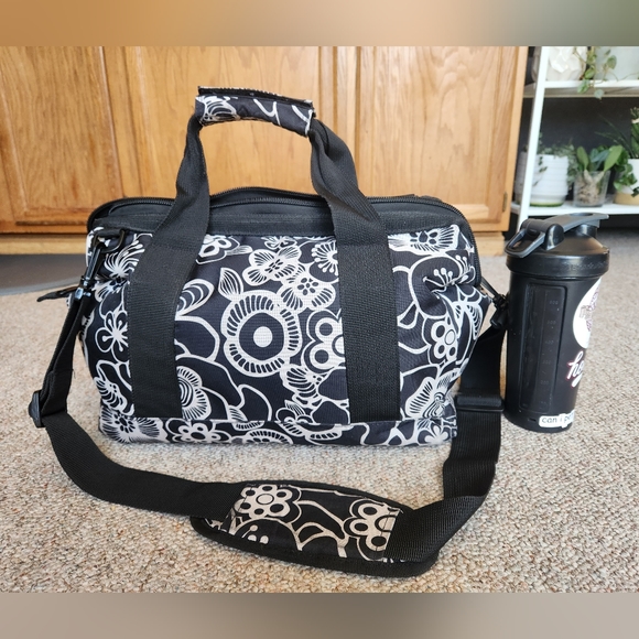 Reisenthel Weekender Bag - Picture 4 of 4